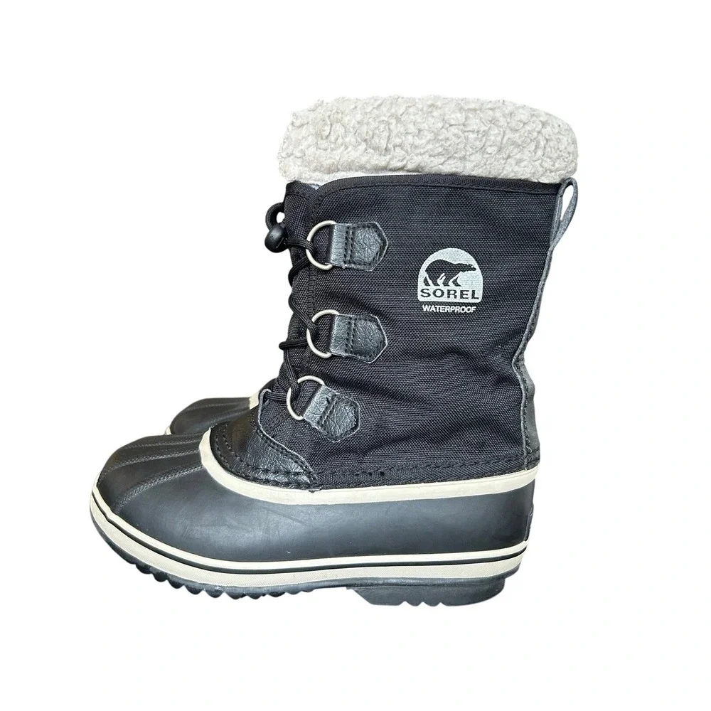 Sorel 1964 Pac Nylon Waterproof Winter Snow Boots Black Sherpa Cuff Big Kids 4‎